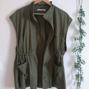 数回着用(F)ミリタリー ベスト ジレ アウター ミリタリー