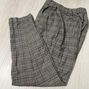 チェックパンツ