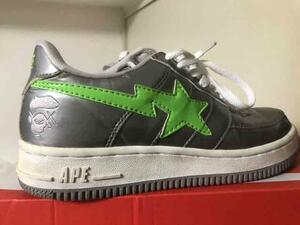 APE KAWS BAPESTA US6