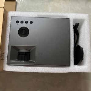 プロジェクター