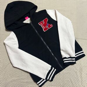 Space Openaフード付きパーカー 黒と白