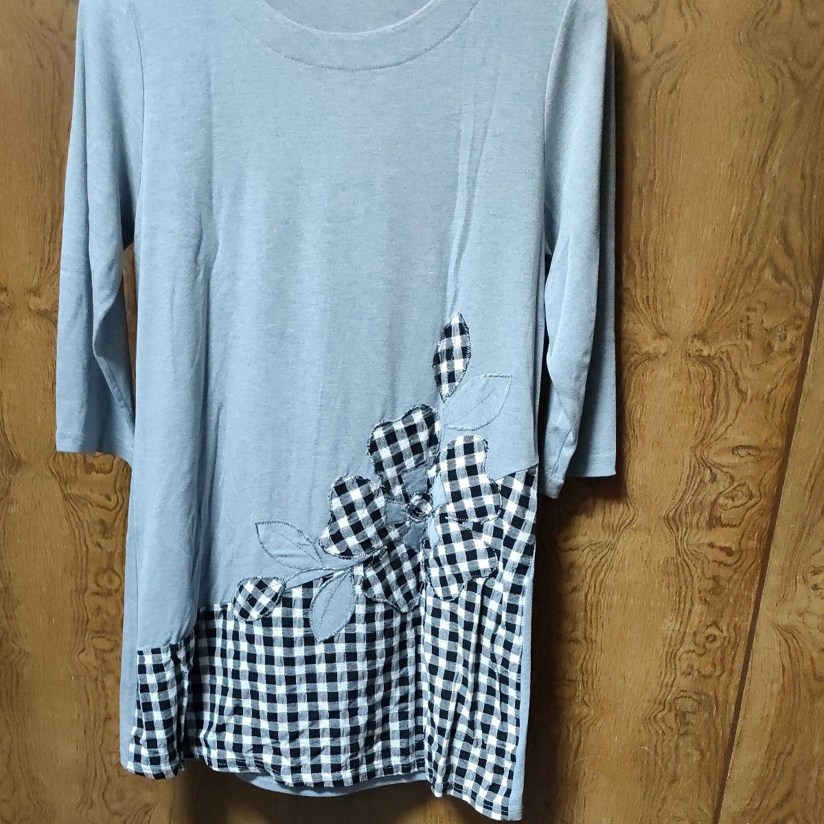 チュニック ワンピース グレー チェック柄 花柄 七分袖
