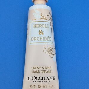 44 ロクシタン L'OCCITANE NO ハンドクリームAP 30ml