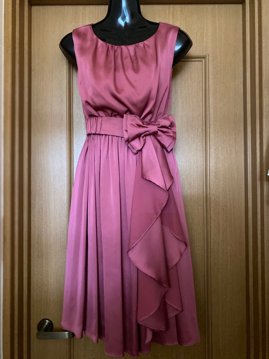 ドレス ワンピース ピンク系 パープル系　ノースリーブ ビッグリボン フォーマル