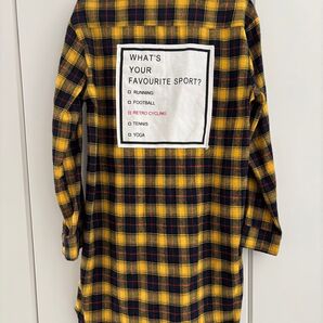 チェックシャツ