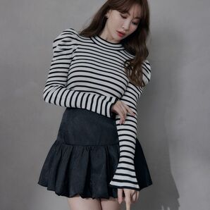 Volume Sleeve Stripe Knit Top