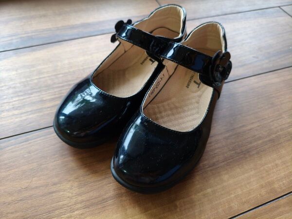 キッズ フォーマルシューズ 黒 発表会 結婚式 卒園式 入学式