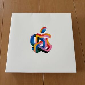 アップル ストア 梅田 オープン 記念ノベルティ