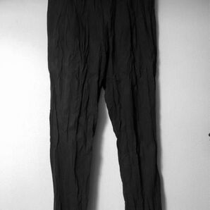 th products 22AW Shrink Wide Pants シワ加工パンツ ポリ縮絨 ストレート寄りセミワイド 黒