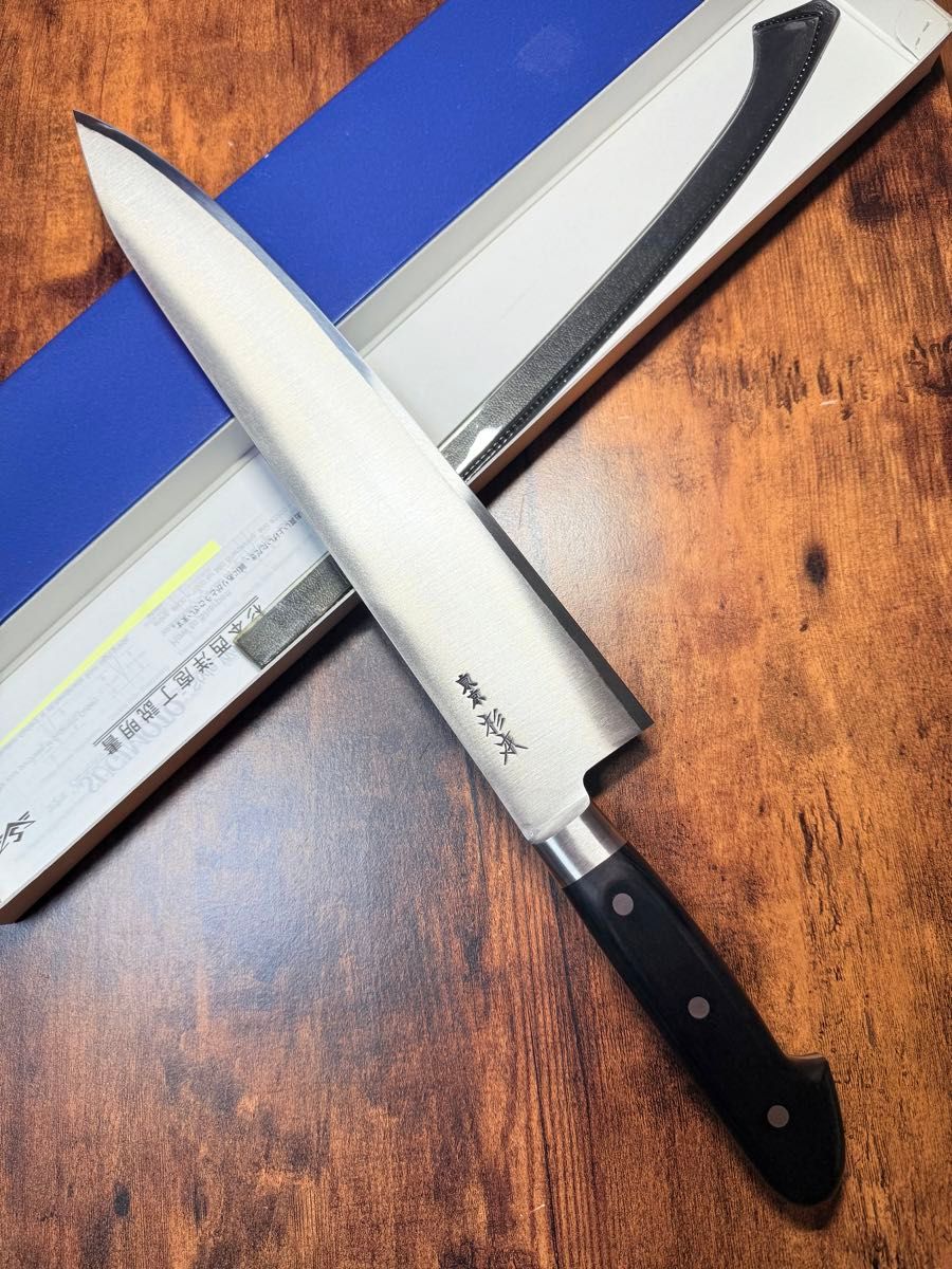 高橋刃物 源光友 安来本焼き 牛刀 240mm 未使用品 安来鋼 炭素鋼 高橋刃物 源光友 安来本焼き 牛刀 240mm 未使用品 安来鋼 炭素鋼