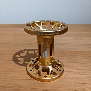 GSI AH100 Hub/ネジ欠品/実働未使用