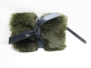  beautiful goods *vasicvajik fake fur clutch bag 