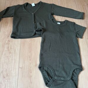 h&m エイチアンドエム ベビー服 セットアップ 1歳半ー2歳用 ロンパース カバーオール