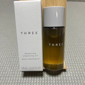 THREE スリー バランシング クレンジング オイル 28mL