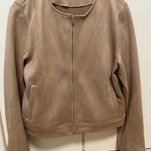 and me ブルゾン アウター フェイクスエードノーカラーライダースジャケット グレージュ