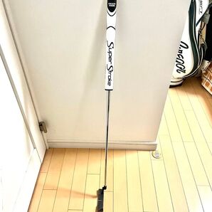 中尺パター☆タイガー柄のピン型ヘッド☆アームロックに最適☆中尺極太五角形グリップ