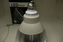 LED電球 PAR38★検索用→FRお2 e26口金 防水等級IP65 LED防水電球 CJR14-14w Ra80 85-265v 3000K size140*140*160mm LEDランプ 外灯_画像3