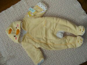 【新品保管品】★ニシキ★baby♪足袋付き中綿カバーオール/バギーオール　なりきりひよこ　５０～７０　♪