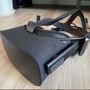 VRヘッドセット oculus quest