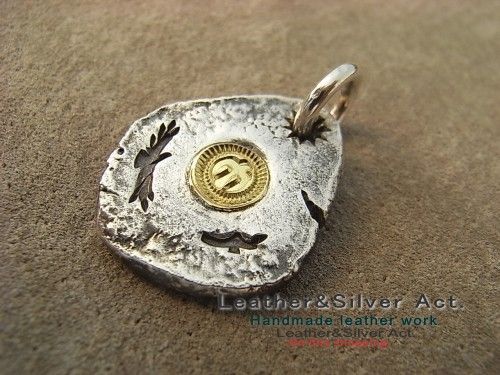 1点物 イーグル 手彫り ペンダントトップ 925.k18 シルバーネックレス ハンドメイドネックレス シルバー925.ゴールド