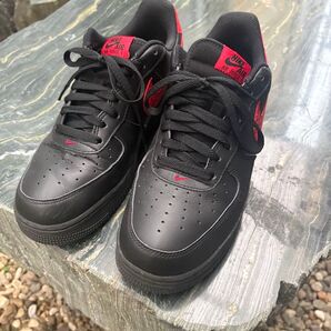 NIKE AIR FORCE 1 エアフォース1 ブラック レッド