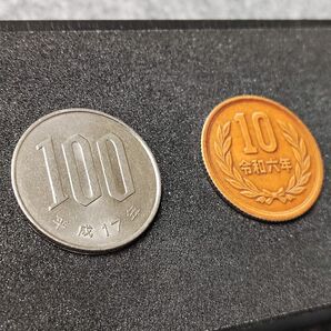 スプリットコイン / コインスルービル 100 【手品 ギミックコイン】