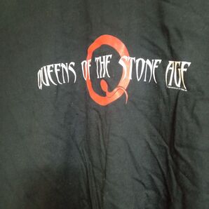 Queens of The Stone Age のTシャツ