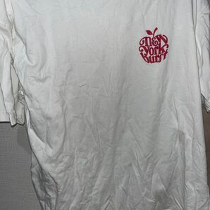 NEW YORK BURST Tシャツ リンゴプリント ストリート系