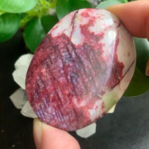 レア! レッドムーンストーンバイカラー パーム タンブル 握り石 天然石置物