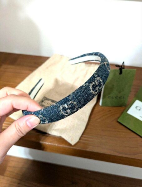 GUCCI グッチ カチューシャ GG柄 デニム ブルー ヘアアクセサリー