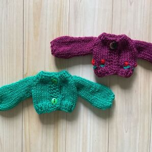 22cmドールサイズ パフスリーブのニットカーディガン