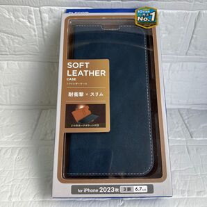 ELECOM iPhone 2023秋 3眼 6.7inch ソフトレザーケース ネイビー