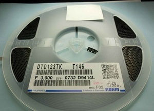 面実装 デジタルトランジスタ DTD123TK T146 (10個) ローム(ROHM)　 (出品番号068）