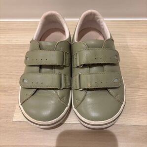 Made in France 本革 Fry Pony ベルクロキッズスニーカー オリーブグリーン 17cm