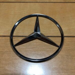 メルセデス・ベンツ エンブレム