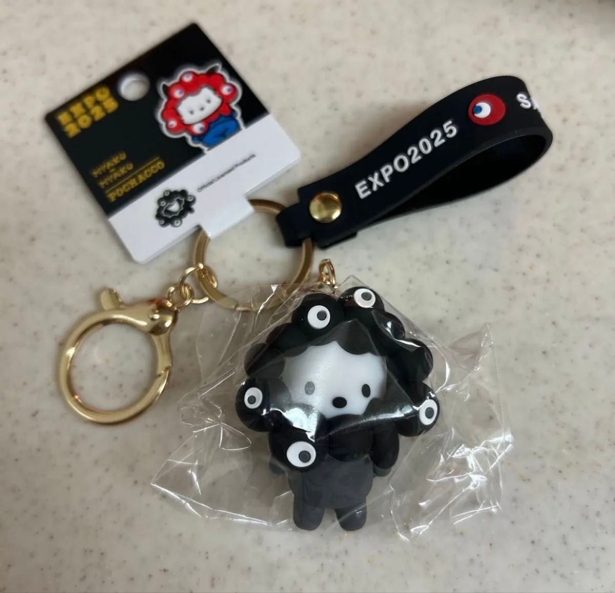 黒ミャクミャク ポムポムプリン 万博 サンリオ コラボ