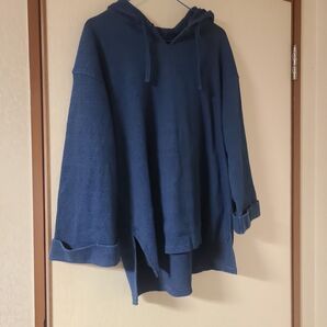 プルオーバーパーカー