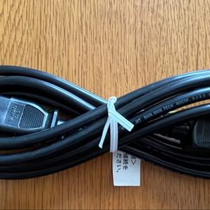 パソコン用電源ケーブル