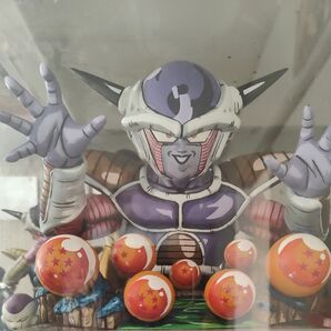 一番くじ ドラゴンボール E賞 悪の帝王フリーザ 二次元 リペイント DIORAMA フィギュア