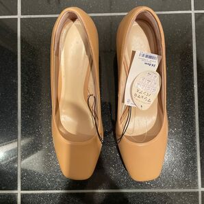 GUI マシュマロスクエアパンプス ベージュ 24.0㎝ タグ付き未使用