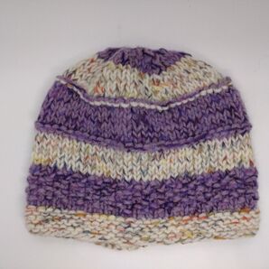 手編みのニット帽