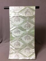 QE3804/和装 袋帯 絹素材 薄緑色 銀糸 鳳凰の図_画像1