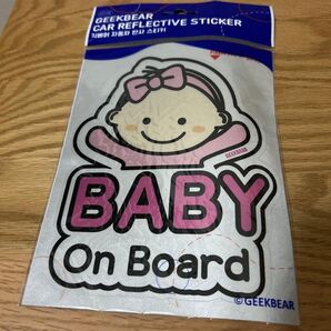 (新品未使用】車ステッカー 赤ちゃんマーク 可愛い 女の子 安全標識 シール