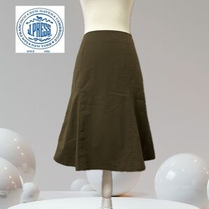 32【J.PRESS】ジェイプレス フレアスカート