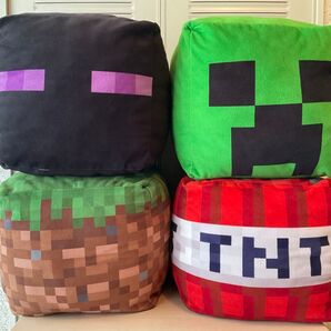 【中古美品(一部破れあり)】マインクラフト MINE CRAFT ダイカット クッション cushion エンダーマン クリーパー