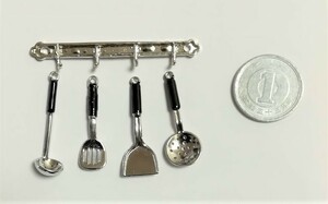  miniature * ornament kitchen tool *5 point set * ladle etc. 4ps.@& ornament 1 pcs * made of metal . robust. * doll house .*