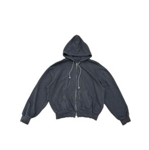 【Chikashitsu+】damage zip up hoodie