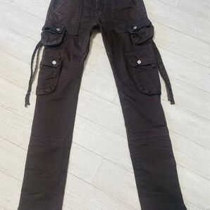 mnml AMIRIカーゴパンツ ワークパンツ ギミック 軍パン マルチポケット ミリタリー hiphop travis y2k