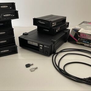 経年動作品 ラトックシステム USB3.0リムーバブルケースSA-DK1-U3 カートリッジSATA用6個とIDE用2個