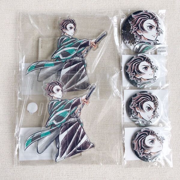 【新品】鬼滅の刃 竈門炭治郎 柱描き下ろしイラストWEBSHOPくじ アクリルスタンド アクスタ 箔押し缶バッジ